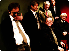 アーティスト名