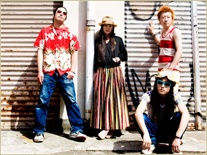 THE BEACHES